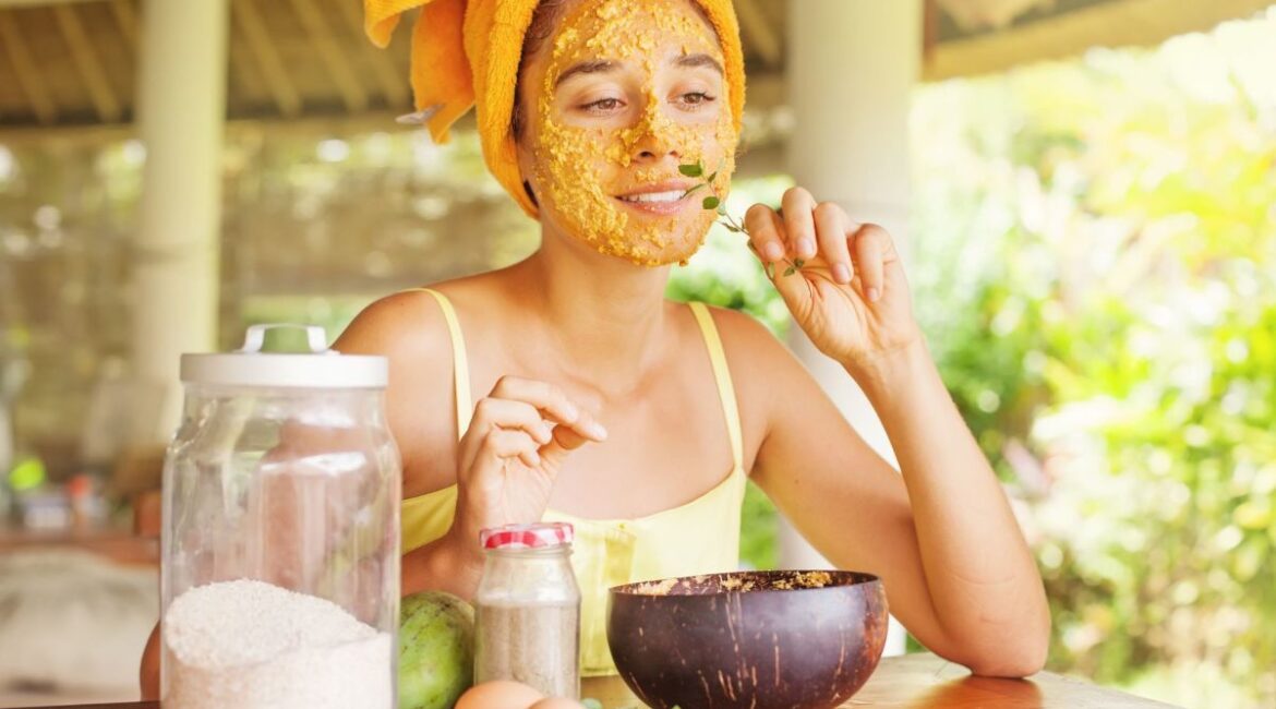 Top Natural Ingredients for Glowing Skin